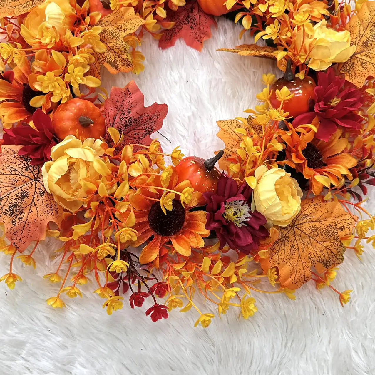 Autumn wreath pendant Harvest Festival Maple Leaf Pumpkin Wreath Door Hanging Simulation Wreath Thanksgiving