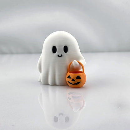 3pcs Cute Tiny Trick or Treat Ghost Halloween Decoration Desk Display Spooky Home Decoration Adorable Fall Accent Unique Gifts