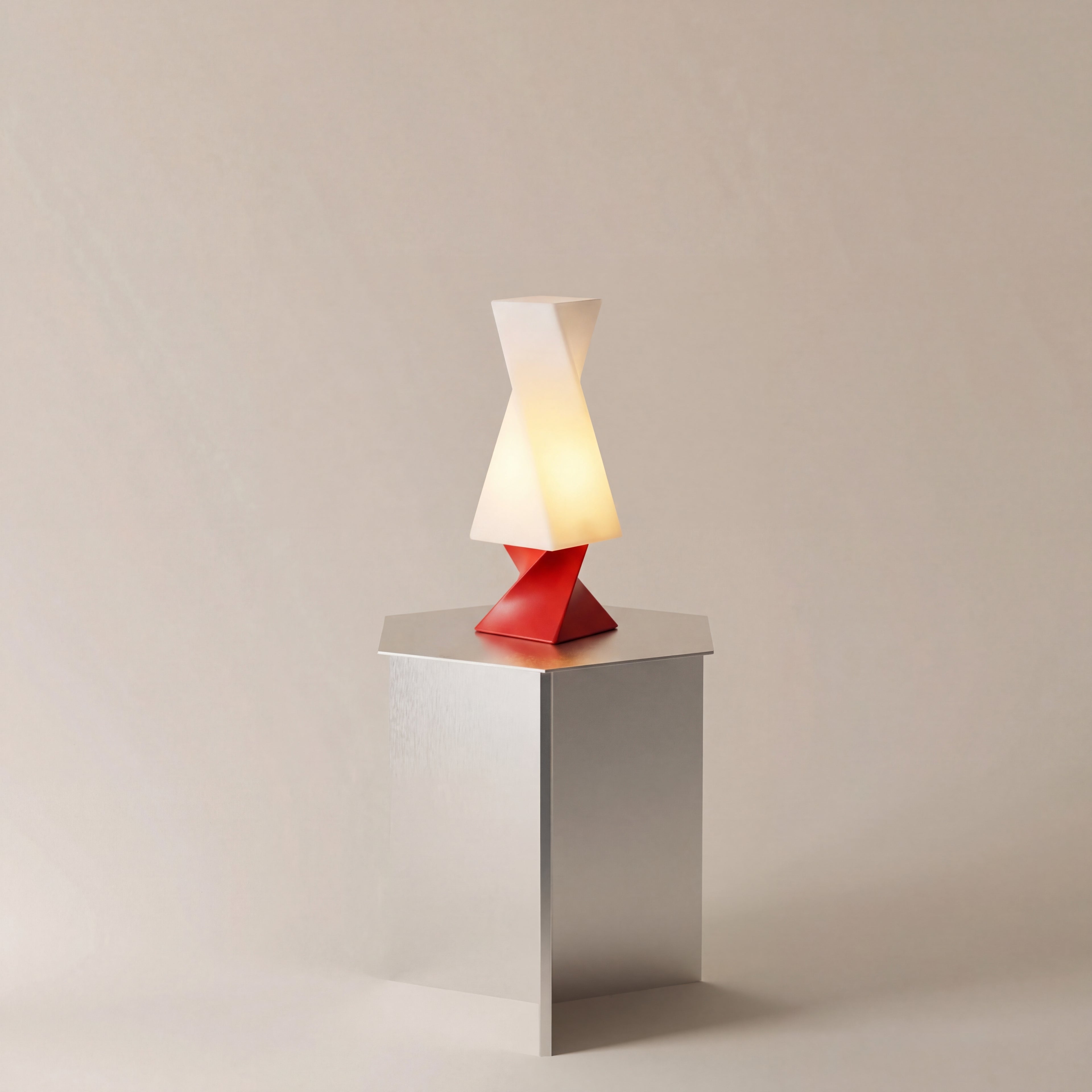 Axis Flow Lamp-Red